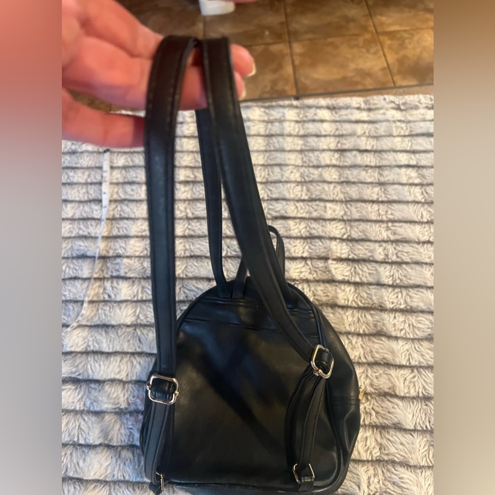 ❤️ 4 for $15 Black Kitty Backpack w Gold Ears and Hardware - Picture 2 of 10
